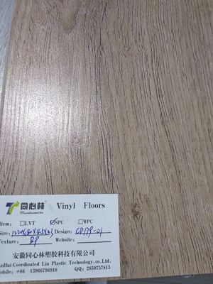 Fireproof  SPC Vinyl Flooring Coordinated Lin , Wood Look Vinyl Flooring