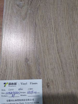 Fireproof  SPC Vinyl Flooring Coordinated Lin , Wood Look Vinyl Flooring